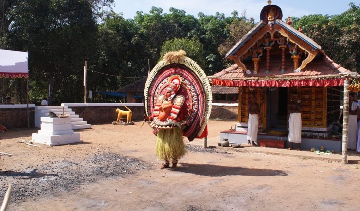 Mecheri Chamundi Theyyam