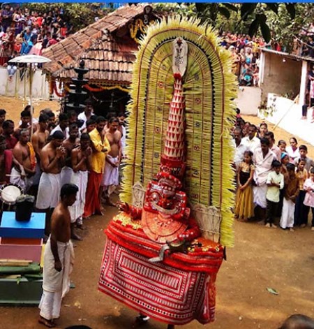 Theyyapperuma-11