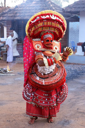 Puliyoor Kannan Theyyam / Pulloorkannan / Pulloornnan / Puli Kannan Theyyam